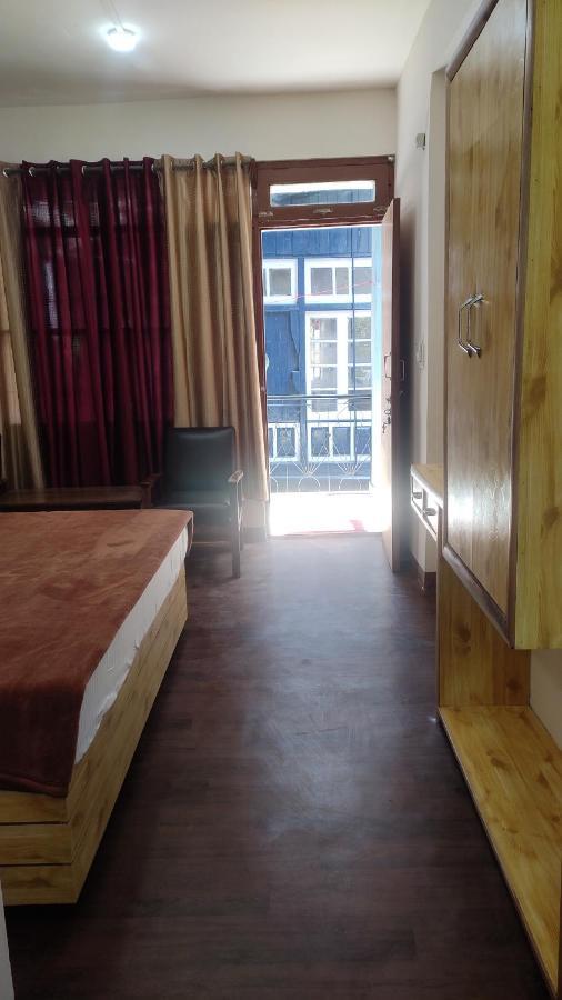 The Prasher Lodge Mall Road Manali Luaran gambar