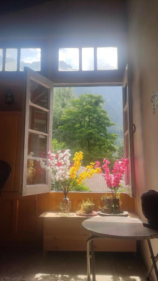 The Prasher Lodge Mall Road Manali Luaran gambar